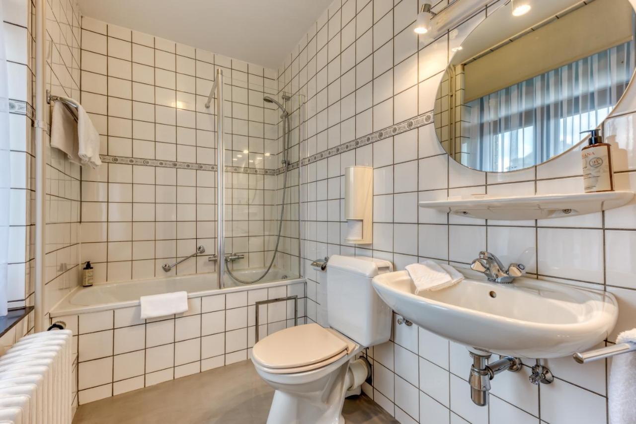 Hotel Le Cor De Chasse Saint-Hubert Zewnętrze zdjęcie