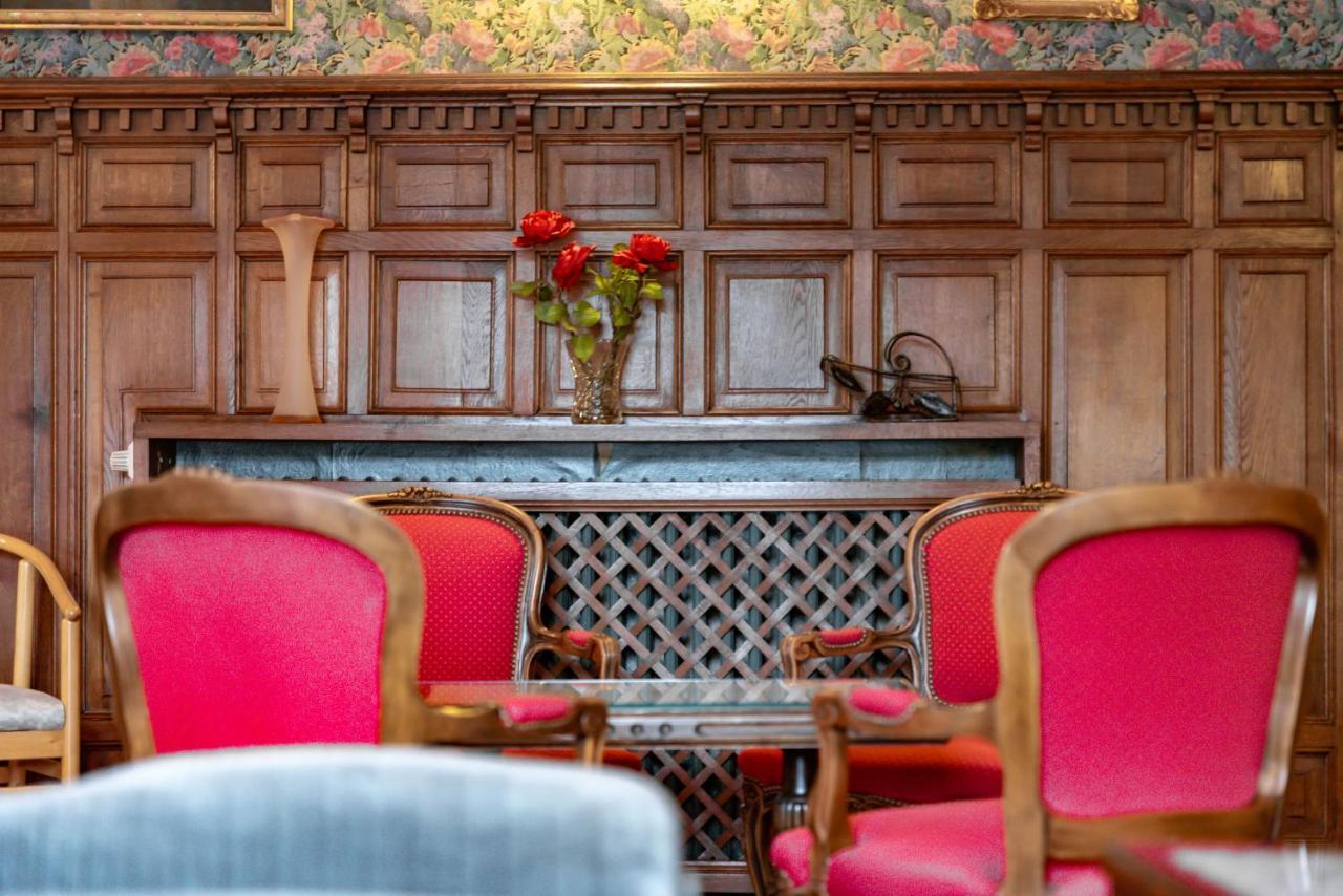 Hotel Le Cor De Chasse Saint-Hubert Zewnętrze zdjęcie